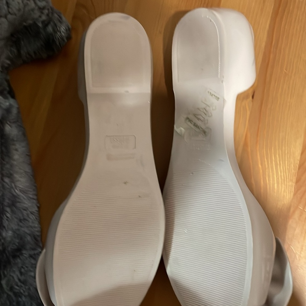 Open toe flats - Picture 3 of 3